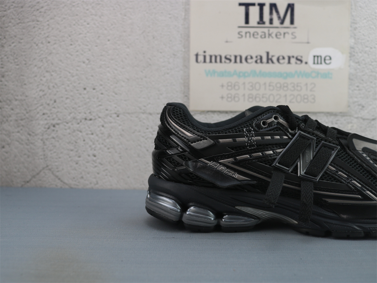 New Balance 1906A Black M1906AF